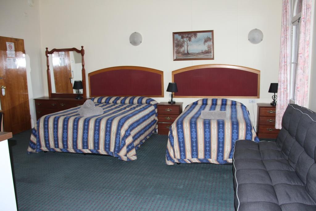Alpine Heritage Motel Goulburn Kültér fotó
