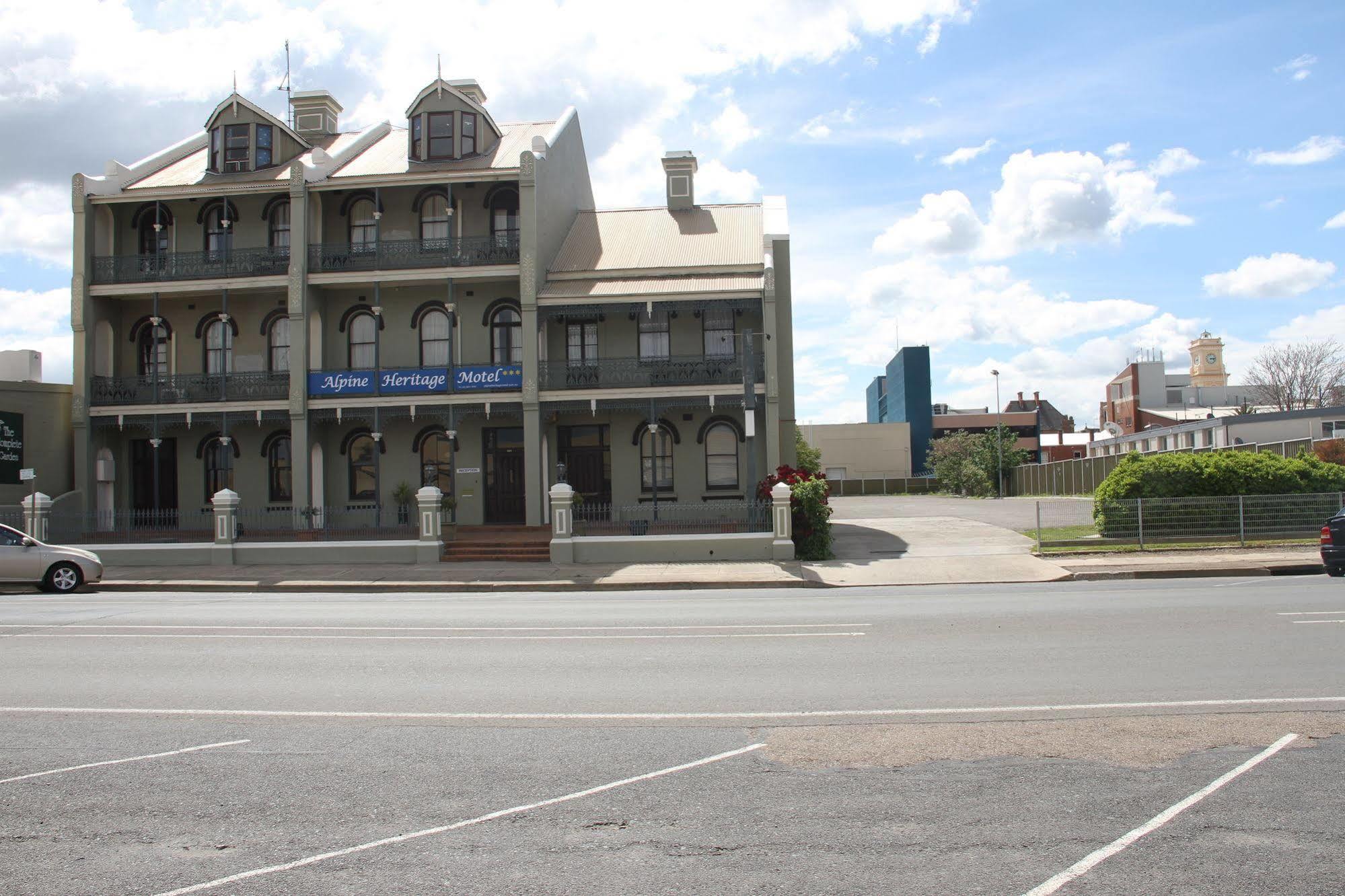 Alpine Heritage Motel Goulburn Kültér fotó